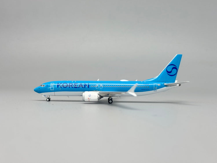 PH04669 | Phoenix 1:400 | Boeing 737-8 MAX Korean Air HL8567 '2025 colours'