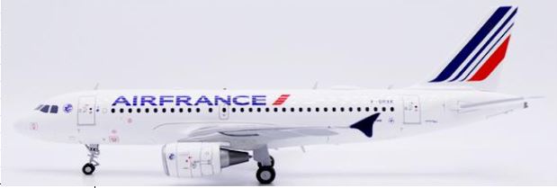 XX20602 | JC Wings 1:200 | Airbus A319 Air France Large Titles With Stand Reg: F-GRXK