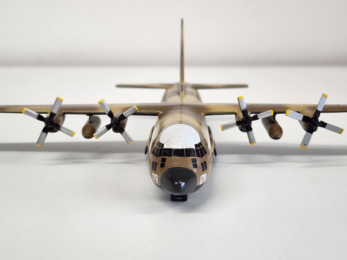 SF016 | SkyFame Models 1:200 | Lockheed C-130 Hercules RAF Air Support Command XV179