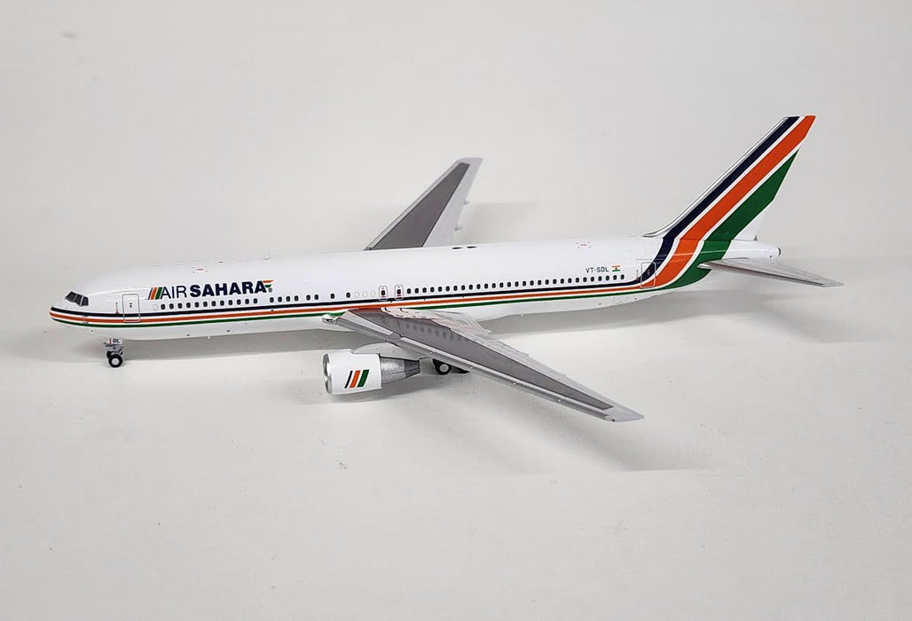 PMVTSDL | Panda Models 1:400 | Boeing 767-322ER, Air Sahara VT-SDL