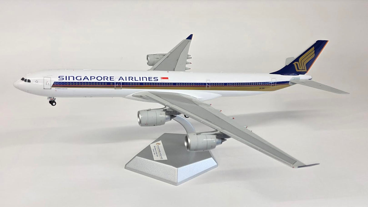 L2174 | SQ Wings 1:200 | Airbus 340-500 Singapore Airlines 9V-SGA (with stand)