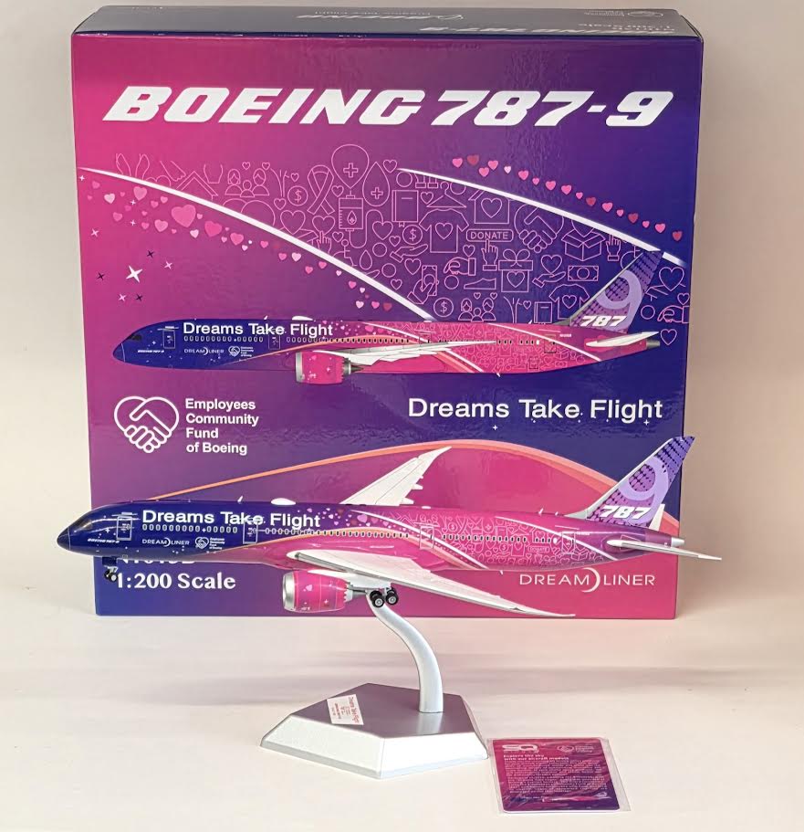 L2128 | SQ Wings 1:200 | Boeing 787-9 Company "Dreams Take Flight" N1015B