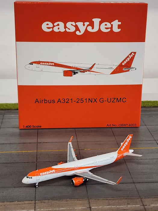 OBM14003 | Panda Models 1:400 | Airbus A321 easyJet G-UZMC