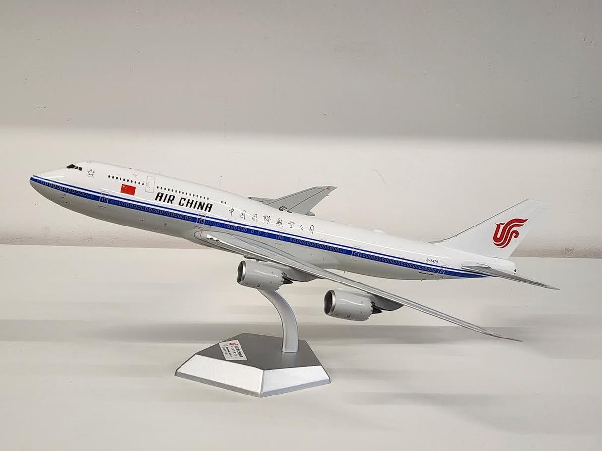 L2047 | SQ Wings 1:200 | Air China Boeing 747-400 B-2479