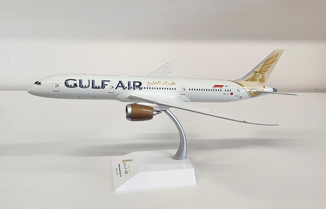 XX2134 | JC Wings 1:200 | Boeing 787-9 Gulf Air A9C-FA (new colours, with stand)