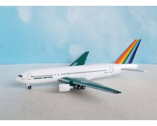 AC411376 | Aero Classics 1:400 | Trans Brazil Boeing 767-200 (Green) PT-TAC