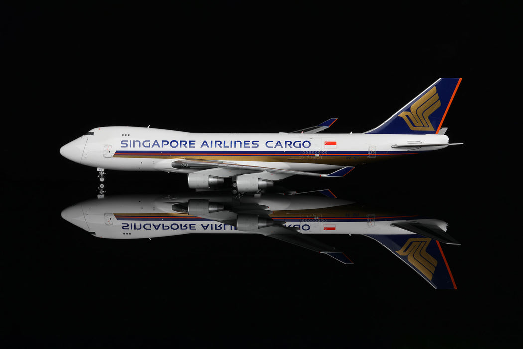 L2067 | SQ Wings 1:200 | Singapore Airlines Cargo B747-400F 9V-SFI | was due May 2025