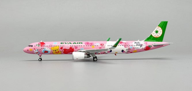 PH04638 | Phoenix 1:400 | Boeing 777-300ER Eva Air Jolly Jet B-16740 | was due March 2025