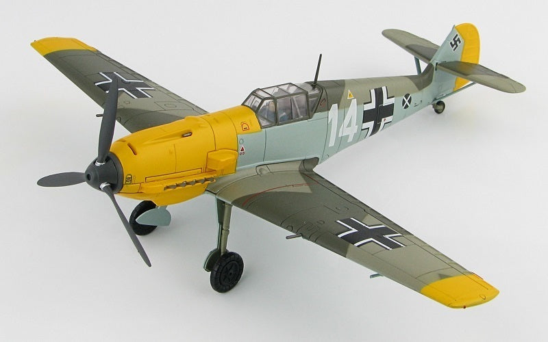 HA8706 | Hobby Master Military 1:48 | Messerschmitt Bf 109E-4 Luftwaffe 1.(J)/LG 2, 'Marseille'