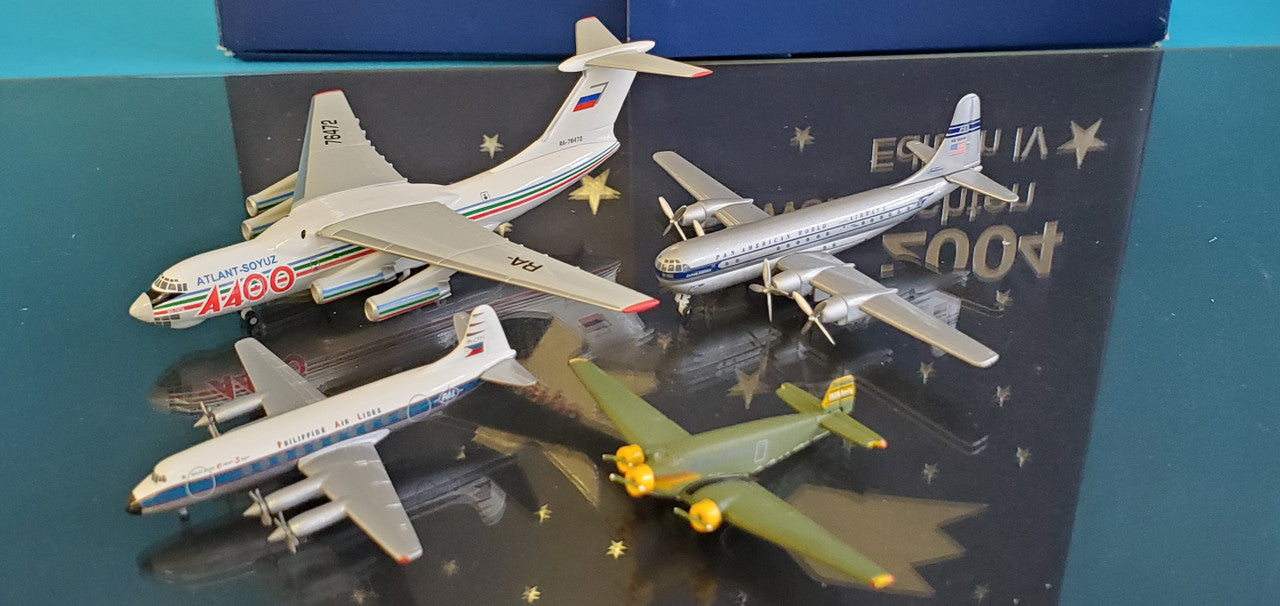 514071 | Herpa Wings 1:500 | Herpa 2004 advent calendar consisting of four models **PRE OWNED**