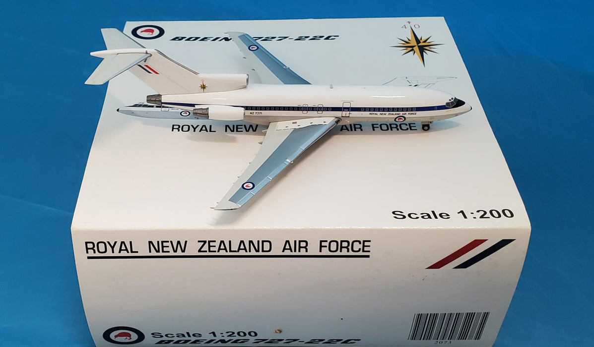 JC2073 | JC Wings 1:200 | Boeing 727-100 Royal New Zealand Air Force NZ7271