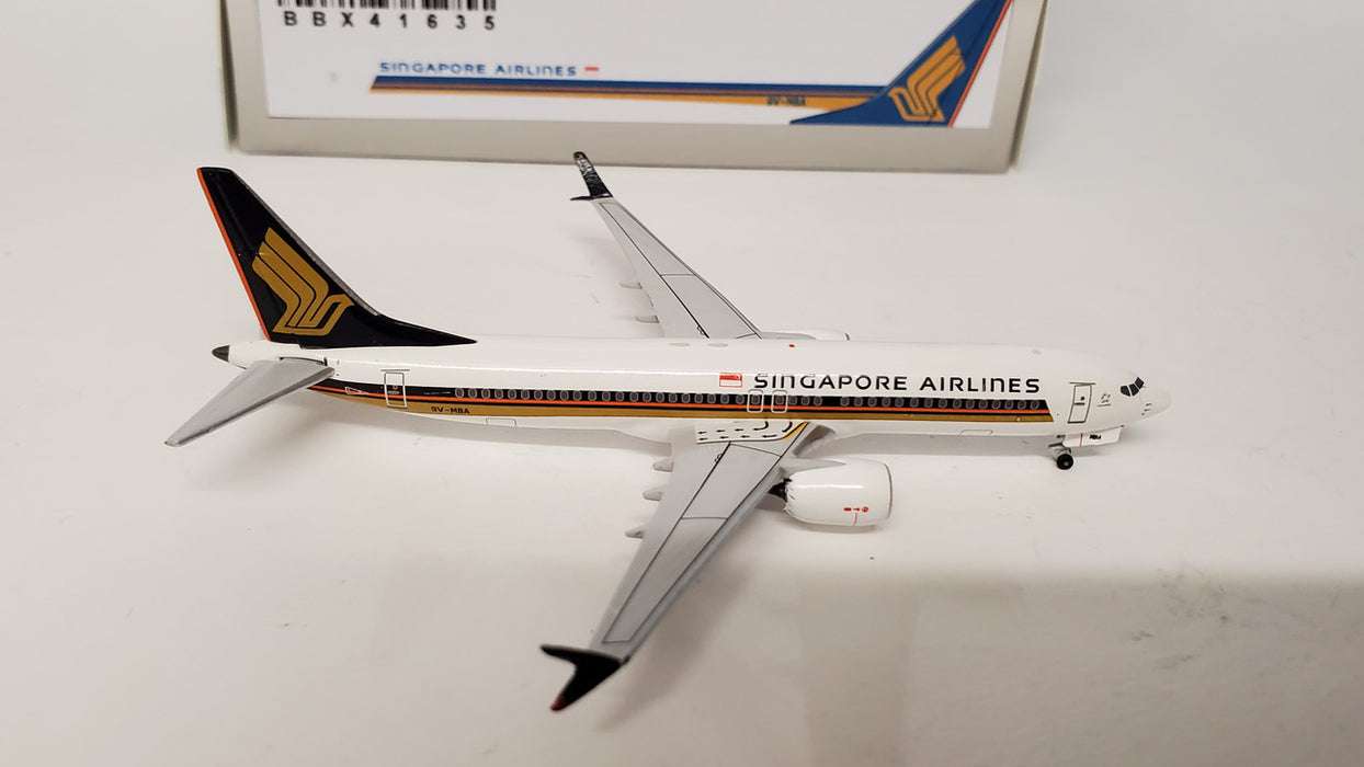 BBX41635 | Aero Classics 1:400 | Boeing 737 MAX 8 Singapore Airlines 9V-MBA
