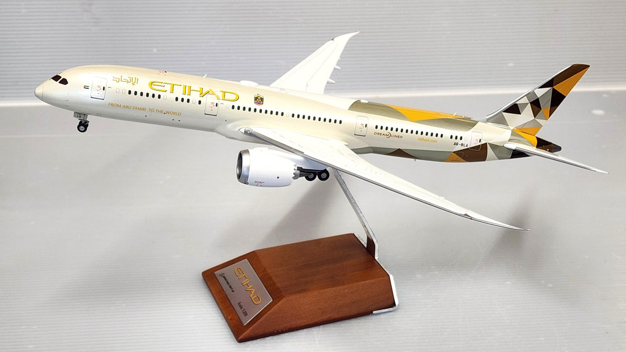 XX2590 | JC Wings 1:200 | Boeing 787-9 Etihad A6-BLA