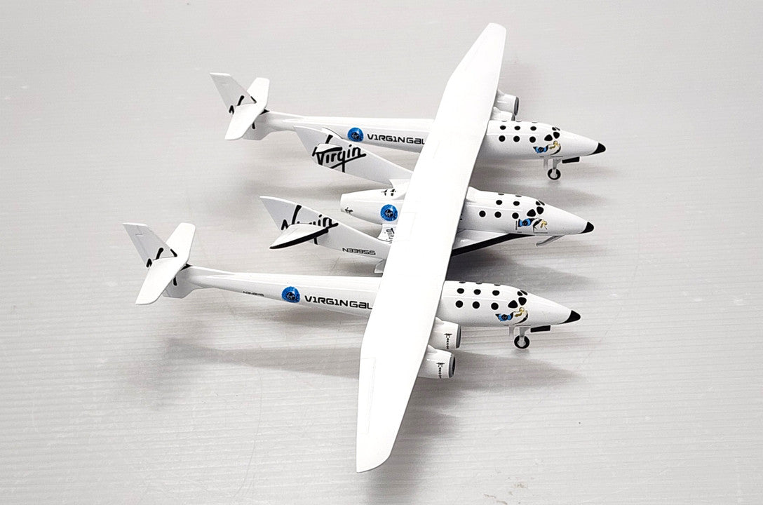 VG2001 | Miscellaneous 1:200 | Virgin Galactic Spaceship N342MS old livery