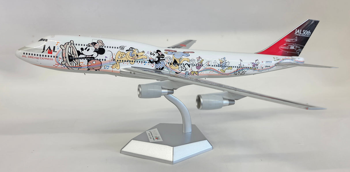 L2059 | SQ Wings 1:200 | Boeing 747-400 JAL JA8908 'with stand'