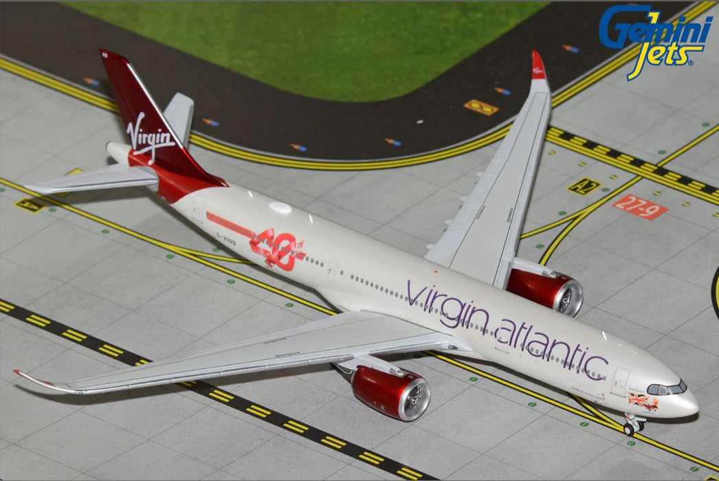 GJVIR2307 | Gemini Jets 1:400 | Airbus A330-900neo Virgin Atlantic Airways G-VSRB 40th Anniversary logo