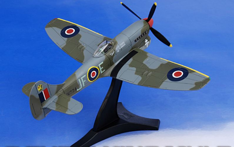 SM4002 | Sky Max Models 1:72 | Hawker Tempest V, Free French Air Force, No.3 Sqn, NV724, F/Lt. Pierre Clostermann, July 1945