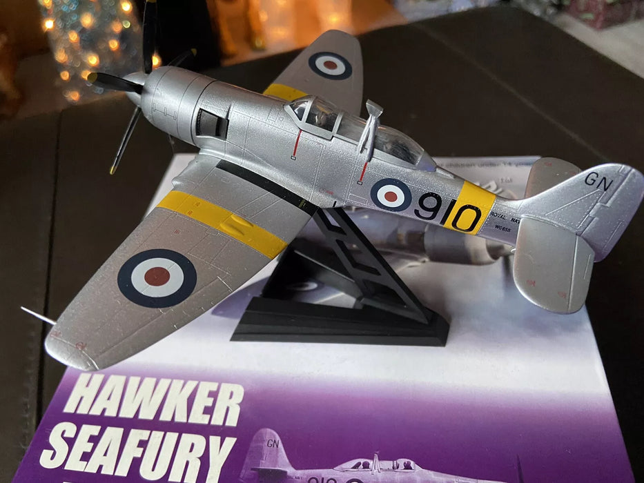 WTW-72-025-00A | Sky Guardians 1:72 | Hawker Sea Fury T.20 WG655, Royal Navy **PRE OWNED**