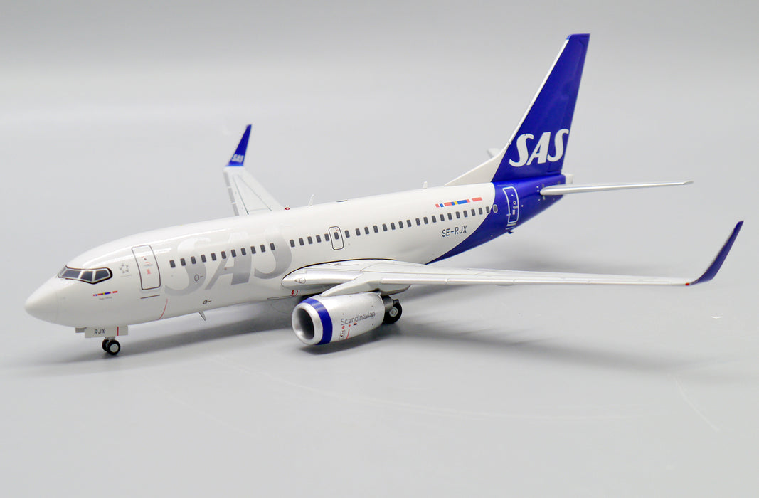 XX20107 | JC Wings 1:200 | Boeing 737-700 Scandinavian Airlines SE-RJX