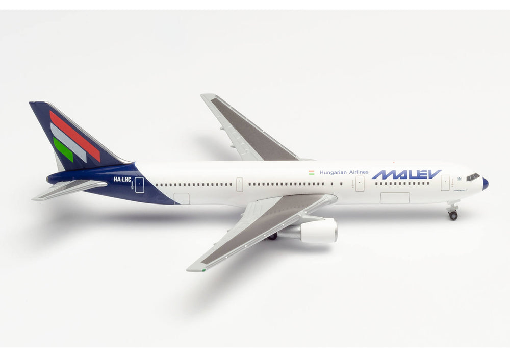 534185 | Herpa Wings 1:500 | Boeing 767-300 Malev HA-LHC
