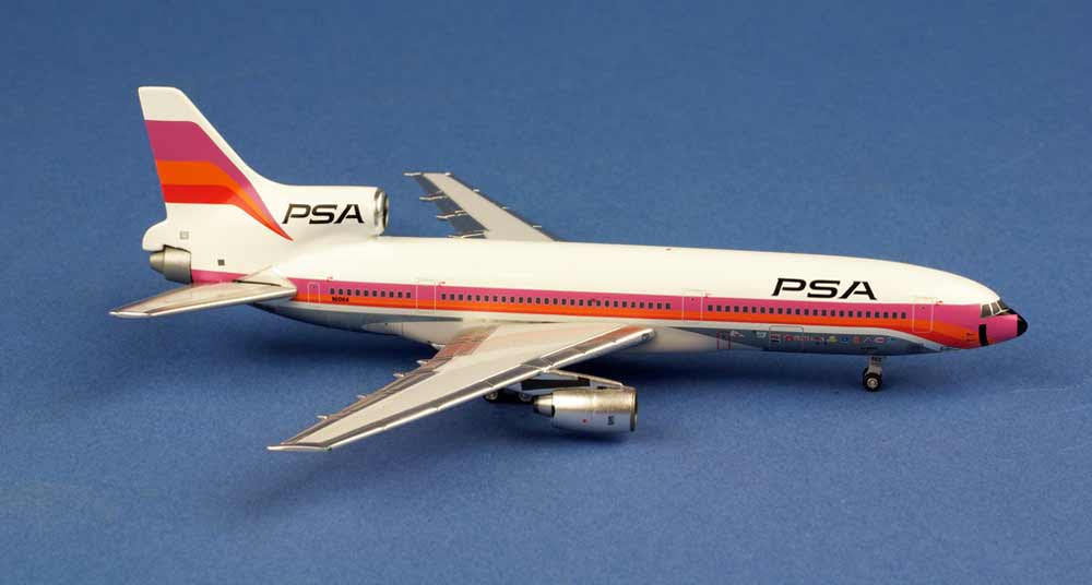 AC419564 | Aero Classics 1:400 | Lockheed L-1011Tristar PSA N10114