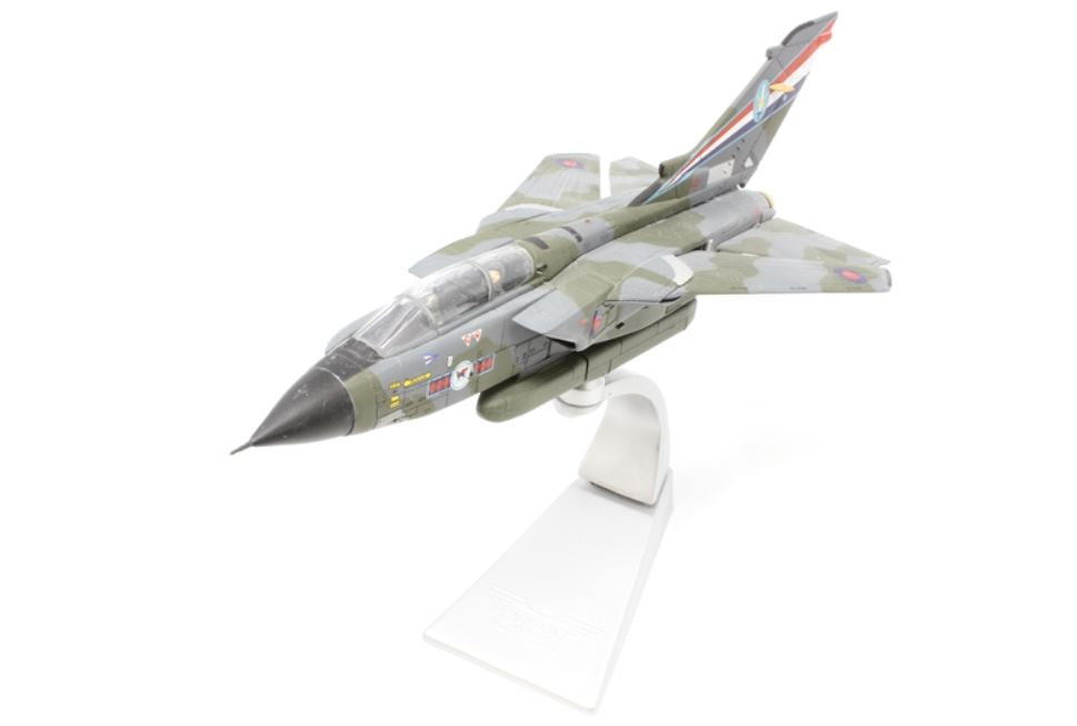 BPAA33601 | 1:72 | Panavia Tornado GR.1 ZA556, RAF, 45 Sqn TWCU, RAF Honington 1990