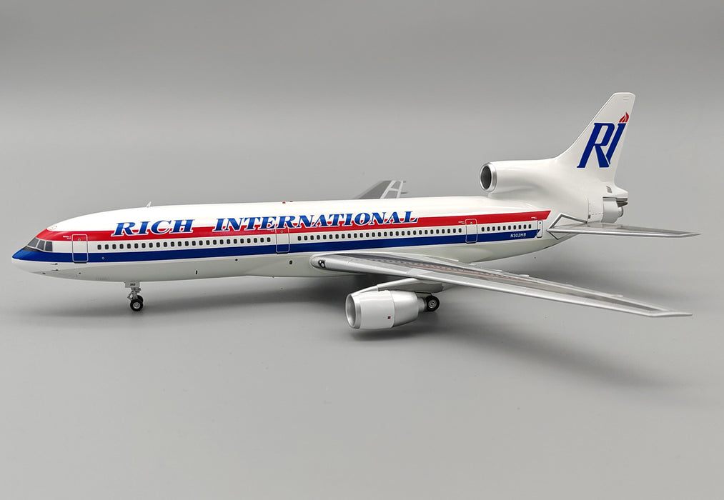 IF1011JN0424 | InFlight200 1:200 | Lockheed L-1011-385-1 TriStar 1 Rich International Airways N302MB with stand