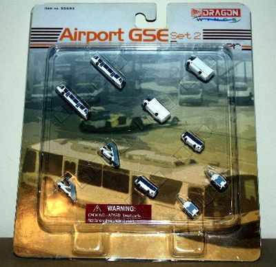 55593 | Dragon Wings 1:400 | Airport Accessories - Airport ground support equipment set 2.