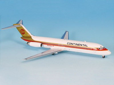 IF932002 | InFlight200 1:200 | Douglas DC-9-32 Continental 'Red Meatball' N12536