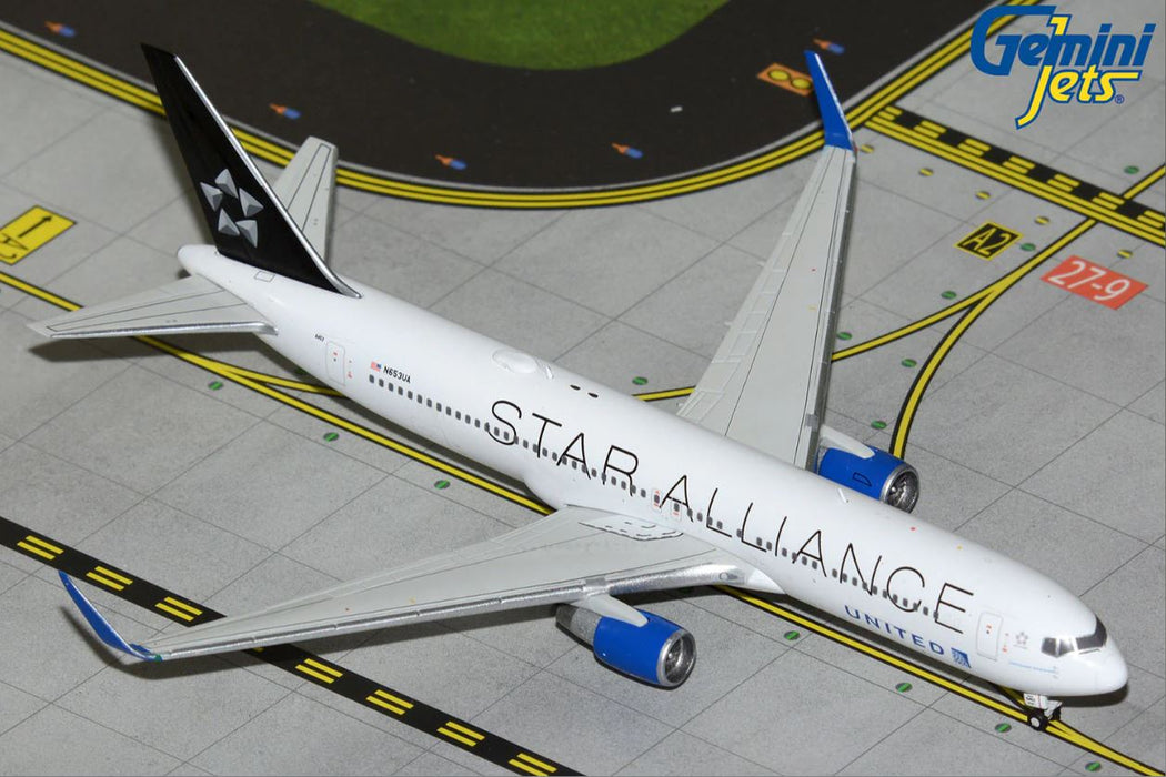 GJUAL2313 | Gemini Jets 1:400 | Boeing 767-300ER, United Airlines 'Star Alliance' N653UA