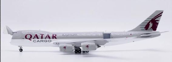 XX40161C | JC Wings 1:400 | Boeing 747-8F Qatar Airways A7-BGB | is due April 2026