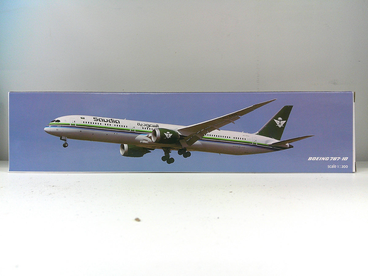 PP-223502 | PPC Models 1:200 plastic snap fit | Boeing 787-10 Saudia HZ-AR32