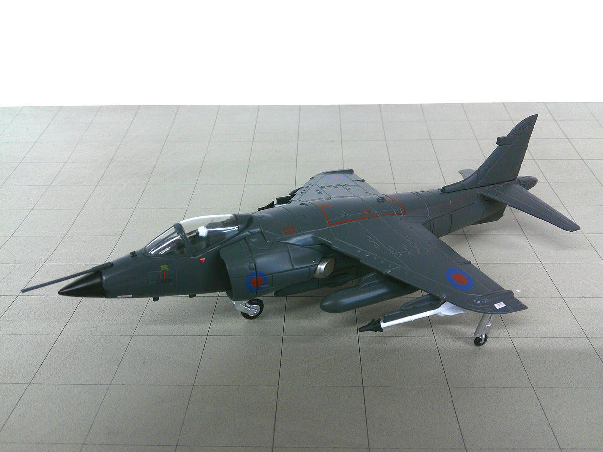 14+012 | 14+ Models 1:72 plastic | Hawker Sea Harrier FRS.1 Royal Navy