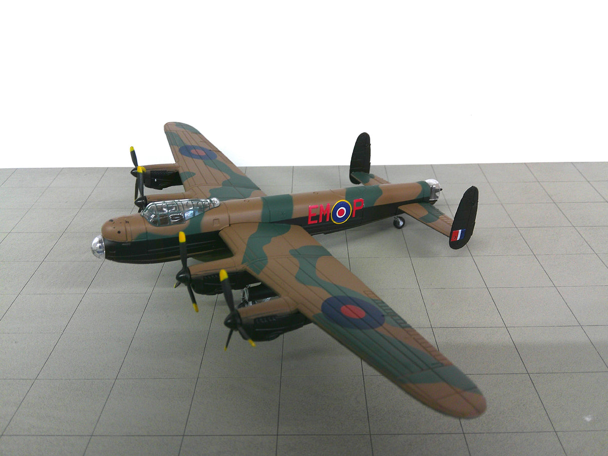 14+024 | 14+ Models 1:144 plastic | Avro Lancaster B.III EM:P Royal Air Force