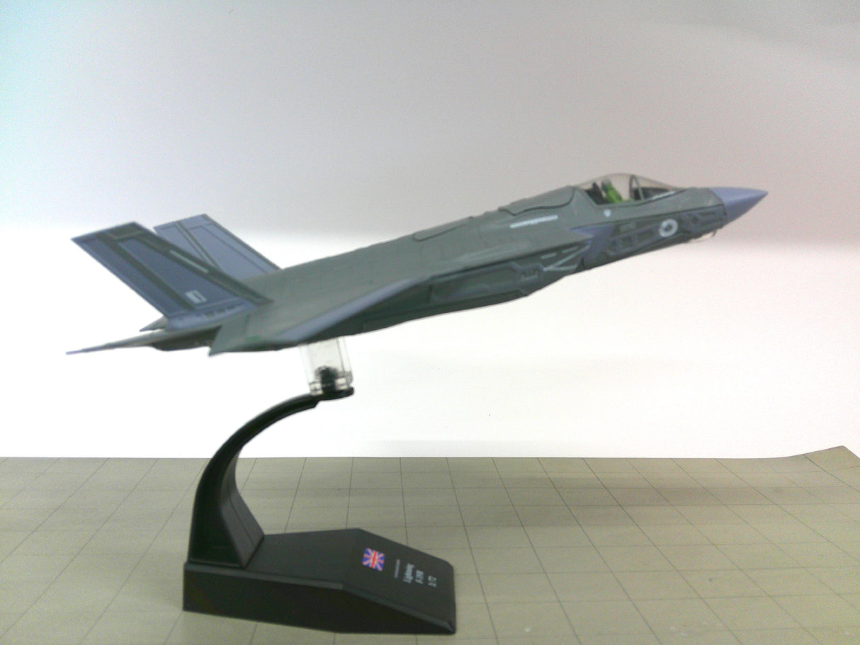 14+027 | 14+ Models 1:72 plastic | Lockheed F-35B ZM147 Royal Air Force