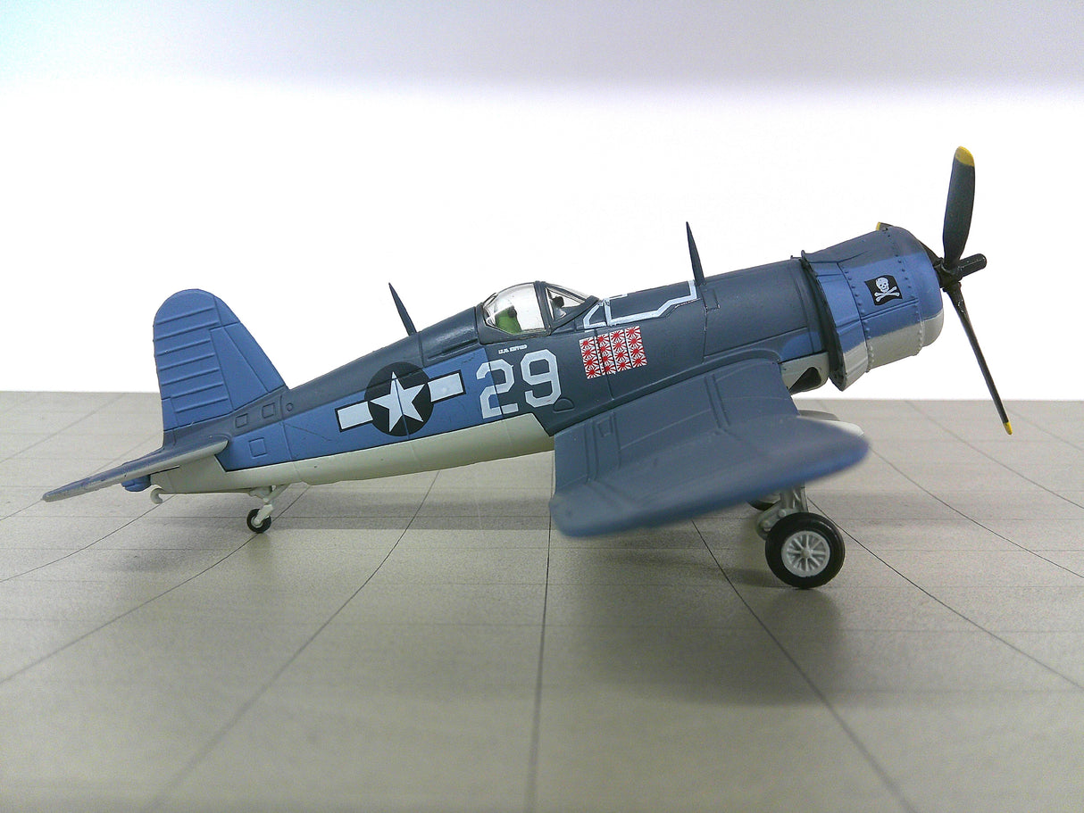 14+014 | 14+ Models 1:72 plastic | Vought F4U US Marine Corps