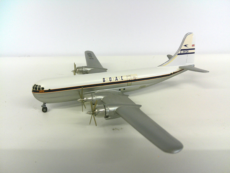 CA6A (PO) | Western Models UK 1:200 | Boeing 377 Stratocruiser BOAC White Tail G-AKGK