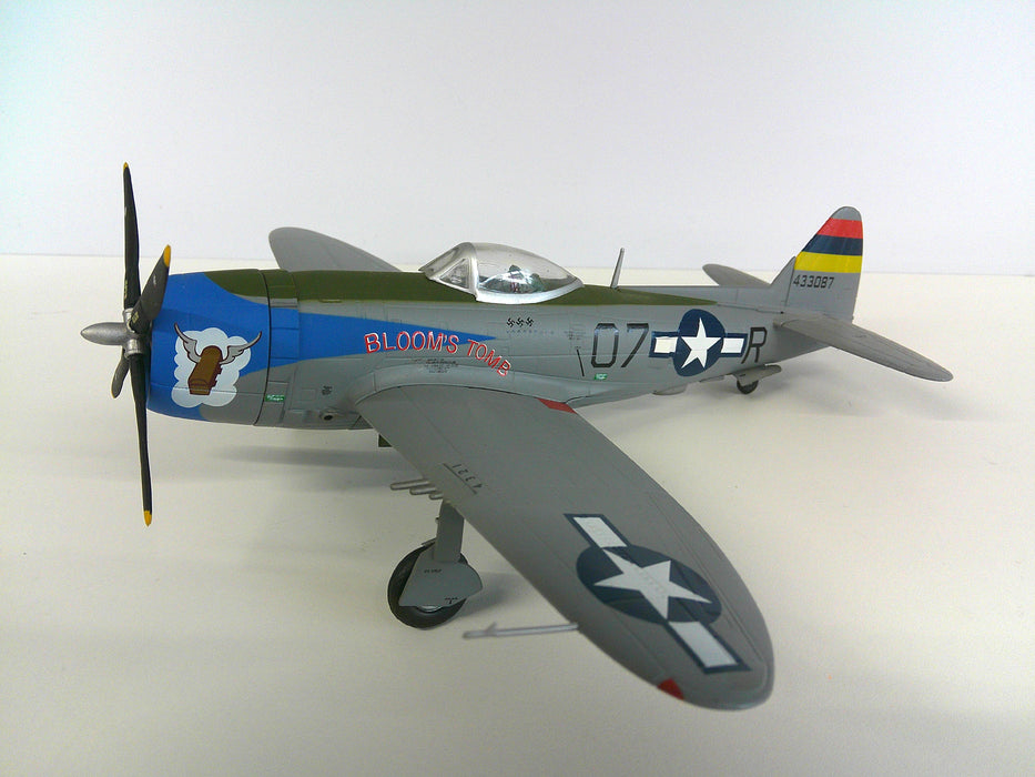 B11C998 | CDC Armour 1/148 Die - Cast | Republic P47 'Thunderbolt' US Army Air Force