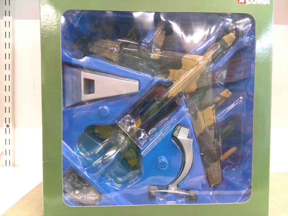 807903335020 | AA33502 | Corgi 1/144 | Boeing B-52D | USAF 'Diamond Lil