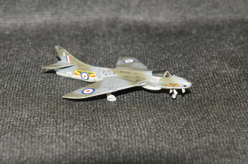 SF313 | Skyfame Models 1:200 | Hawker Hunter FR.10, 'W' XE556, 4 Sqn, RAF Gutersloh 1969