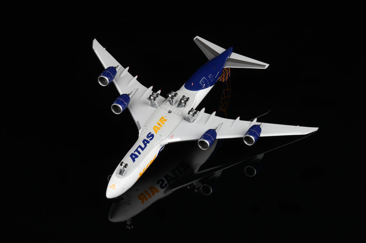 B632205C | HX Models 1:400 | Boeing B747-8F Atlas Air N860GT Interactive Version | is due July 2025