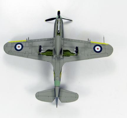 HA1703 | Hobby Master Military 1:72 | Bell P-39 Airacobra RAF 601 'County of London' Sqn.