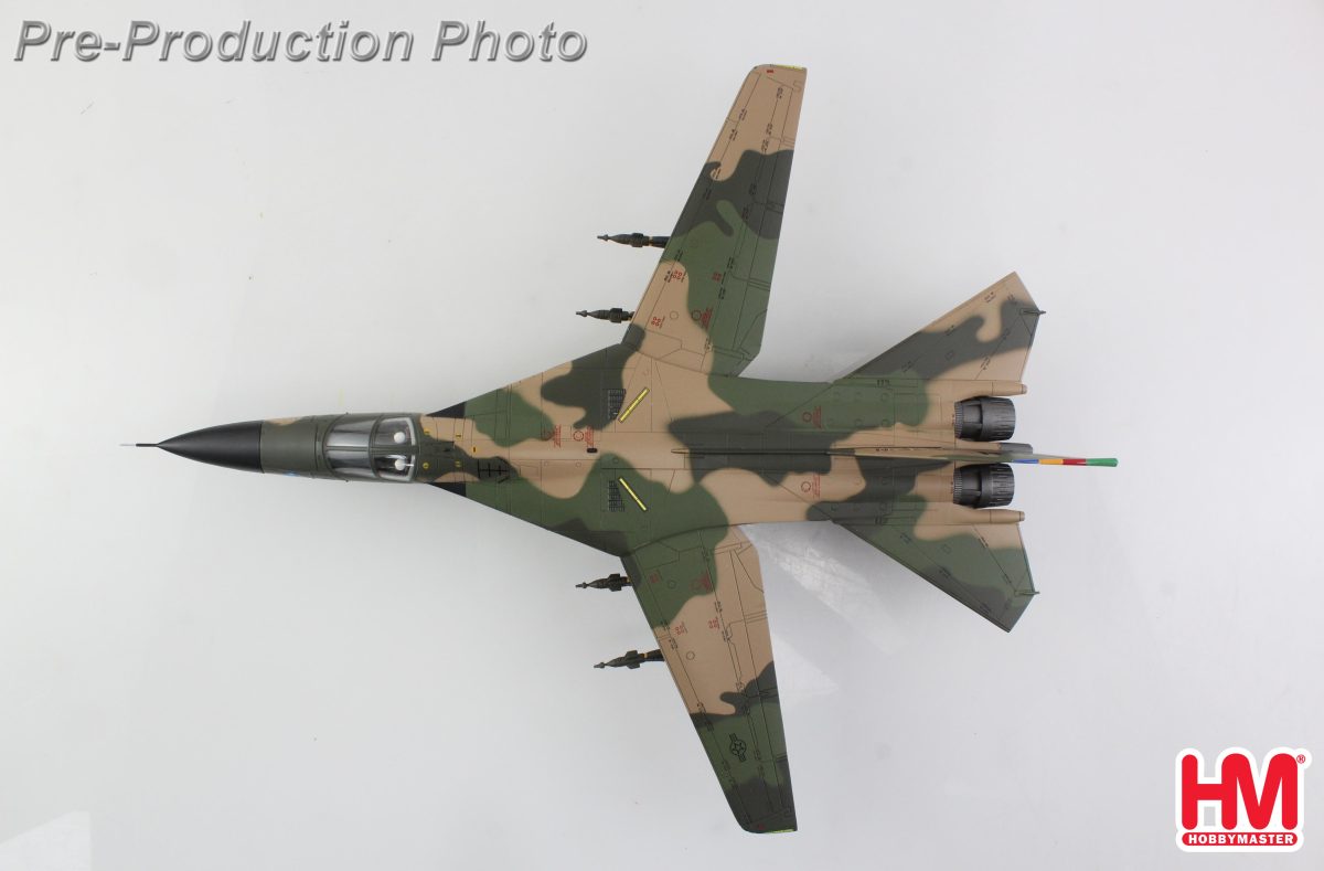 HA3037 | Hobby Master Military 1:72 | F-111F "Aardvark" 72-1448, 48th TFW CO, RAF Lakenheath August 1991