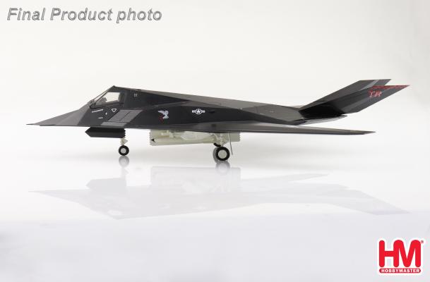 HA5812 | Hobby Master Military 1:72 | Lockheed F-117A Nighthawk 88-0841, USAF, 2021