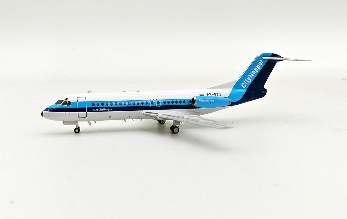 IF28NLM0220 | InFlight200 1:200 | Fokker F-28-4000 Fellowship NLM Cityhopper PH-BBV (with stand)