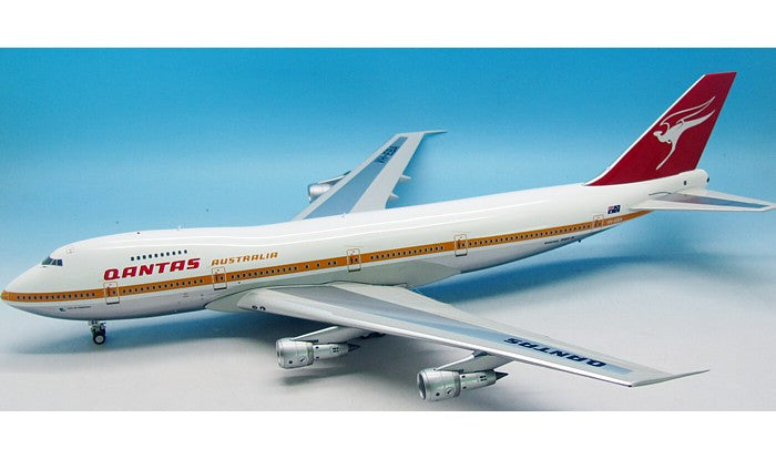 IF742QFA7421P | InFlight200 1:200 | Boeing 747-200 Qantas VH-EBA, 'First 747-200' (polished, with stand)