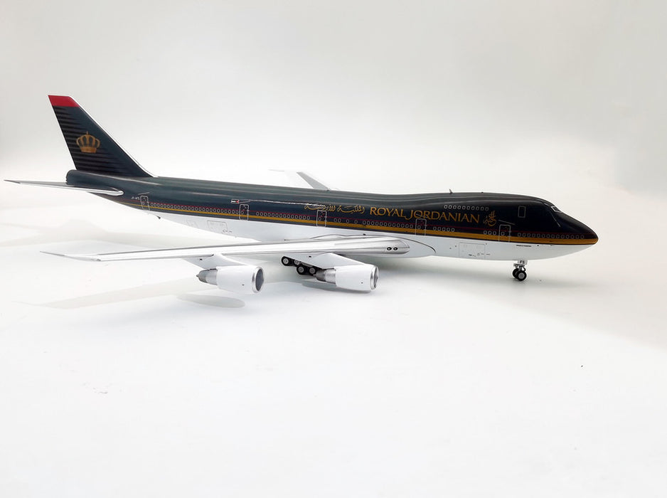 IF742RJ0123 | InFlight200 1:200 | Boeing 747-200 Royal Jordanian JY-AFS (with stand)