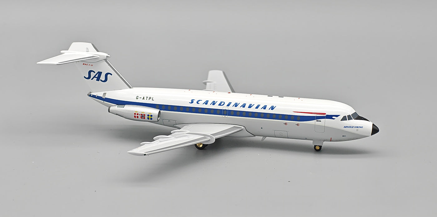 IF111SK1125 | InFlight200 | BAC 111-301AG One-Eleven SAS - Scandinavian Airlines System G-ATPL with stand | is due November 2025