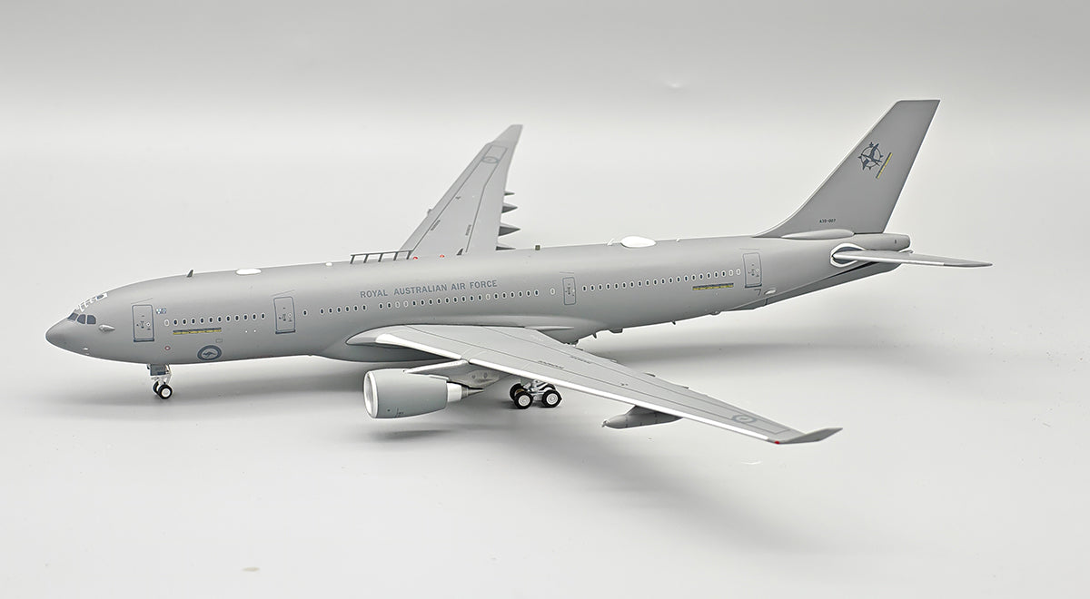 IFKC30RAAF007 | InFlight200 1:200 | Airbus KC-30A Australia - Air Force (A330-203MRTT) A39-007 with stand