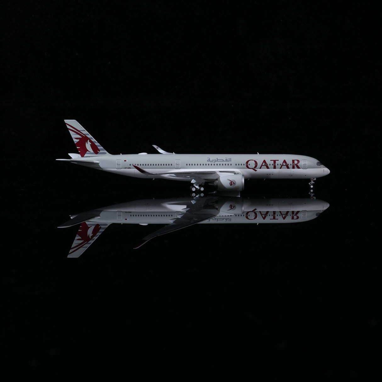 HA3590009 | Aero Polaris 1:400 | Airbus A350-900 Qatar Airways A7-AMG | is due September 2026